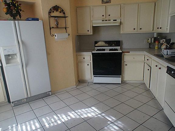 4th image of 13922 Country Manor Dr