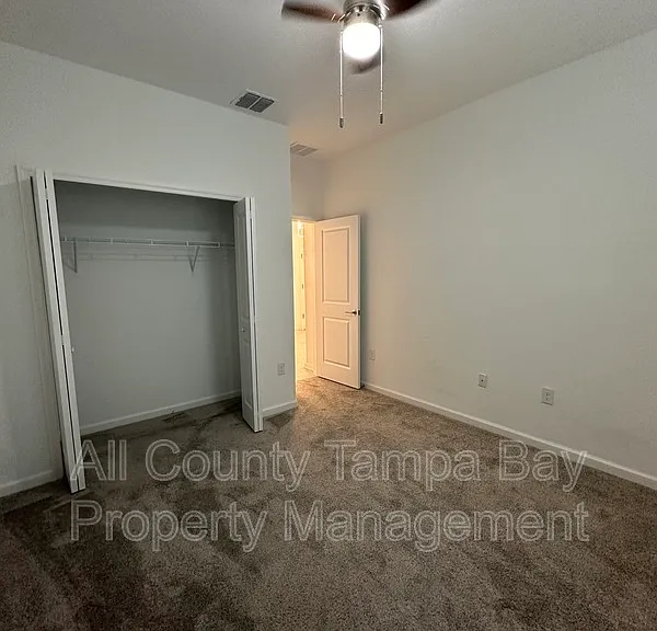 220 Pershing St — Photo 15