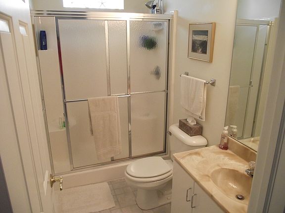 3rd image of 14822 Lark Dr