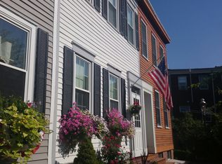 11 Bolton Pl, Charlestown, MA 02129