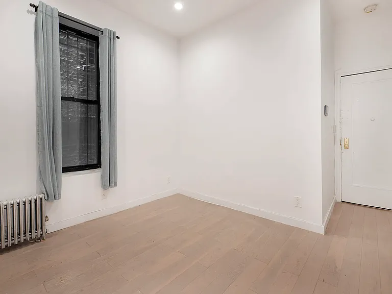 230 President St #2 — Photo 4