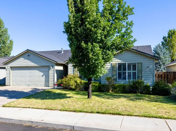 835 NE Nickernut Ave, Redmond, OR 97756