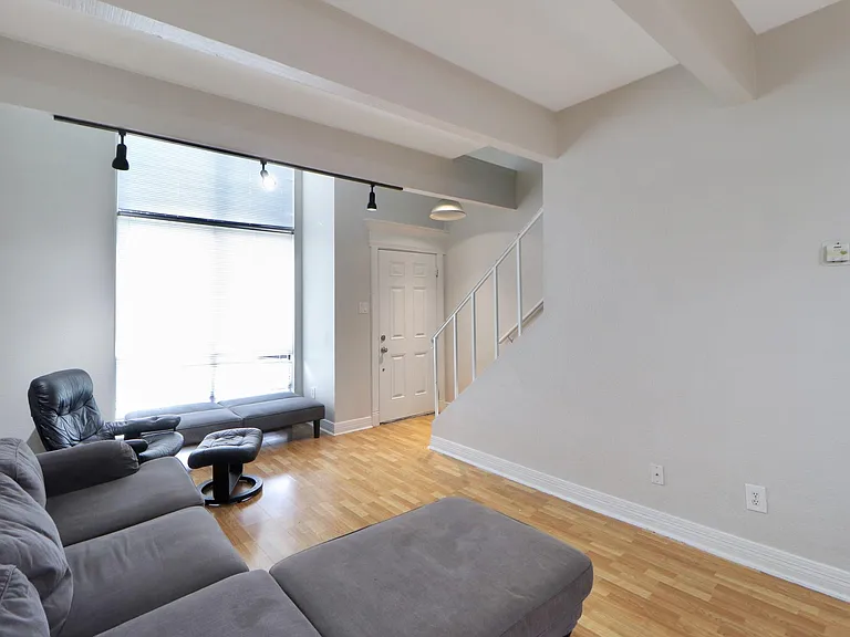 5929 Queensloch Dr #104 — Photo 2