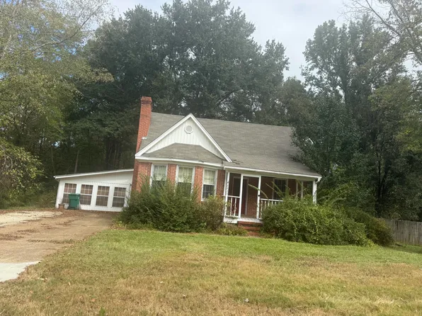 2430 Barnes Crossing Rd, Saltillo, MS 38866