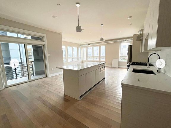 2nd image of 3204 Capri Ct #304B