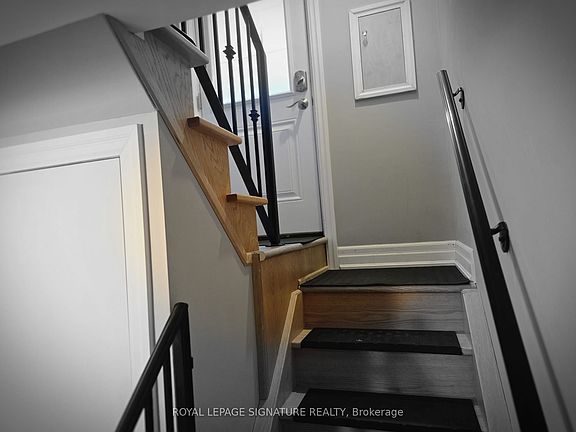 5th image of 141 Phillip Ave