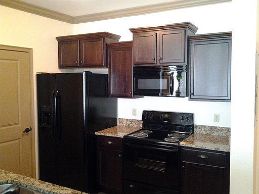 2nd image of 1100 SW 6th Ave APT 104