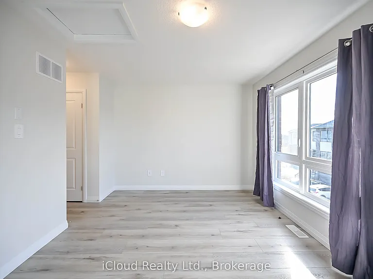720 Grey St #58 — Photo 18