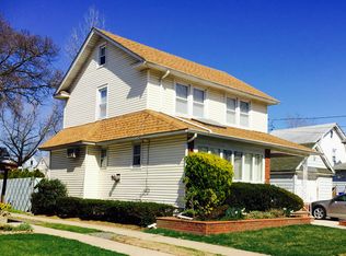 63 E Saint Marks Pl, Valley Stream, NY 11580