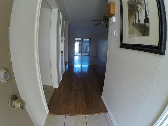 Entrance / Foyer