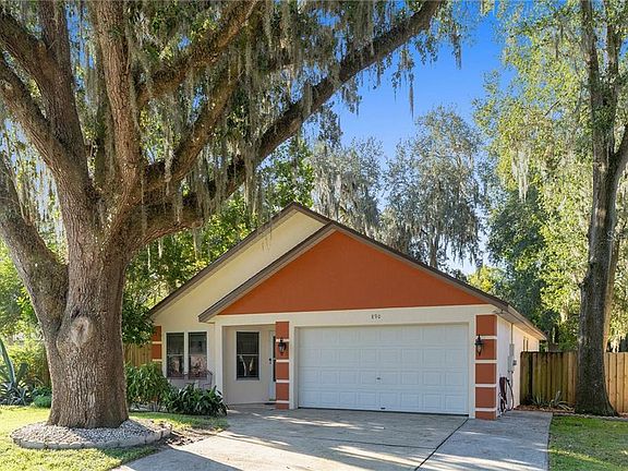 2nd image of 890 Pecan Ct