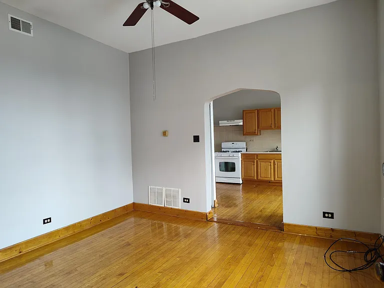 1853 W 37th St #2 — Photo 2
