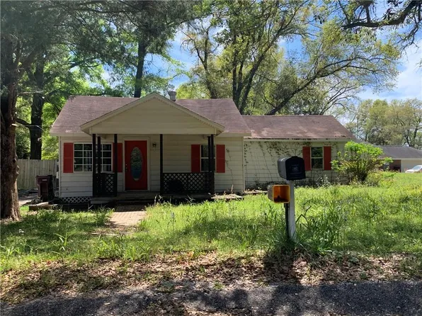 134 Dewitt Ave, Satsuma, AL 36572