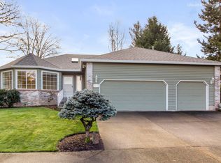 17710 SW Woodberry Ct, Beaverton, OR 97007