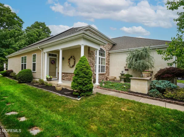 36 Newport Street, Barnegat, NJ 08005