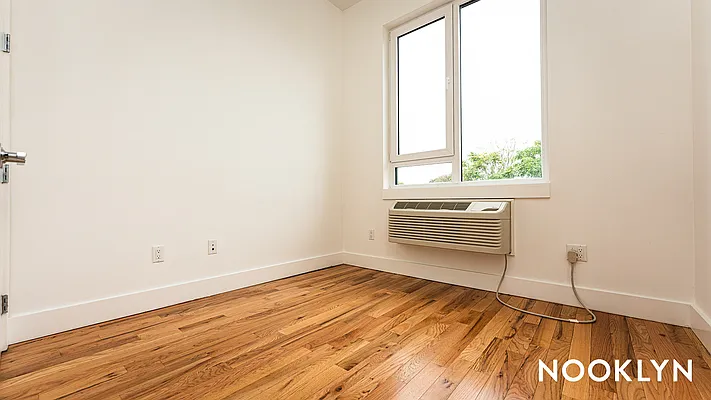Rented by Nooklyn NYC LLC | media 16