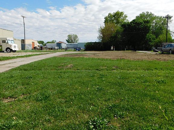 5th image of 1106 W Thomas Ave
