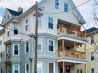 68 Academy Ave, Providence, RI 02908