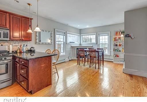 614 East 3Rd St. #3 Boston - South Boston Shared Unit Photo