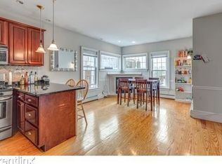 614 E 3rd St, Boston, MA 02127