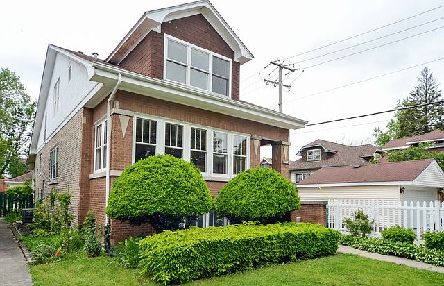 1st image of 1127 N Taylor Ave