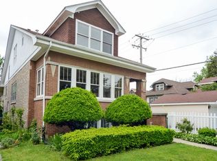 1127 N Taylor Ave, Oak Park, IL 60302