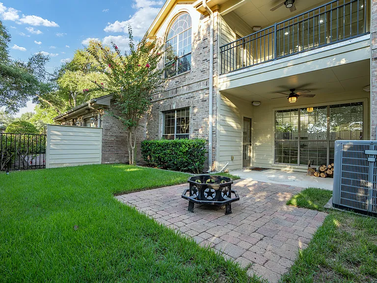 3107 Sweetwater Cv #1 — Photo 31