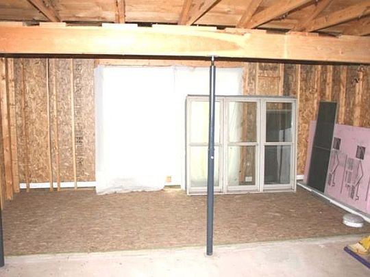 4th image of 4815 Highland Ct
