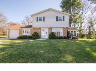 4508 Pickwick Dr, Wilmington, DE 19808