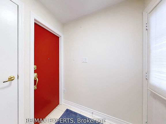 3rd image of 14 Snowy Owl Way #Basement