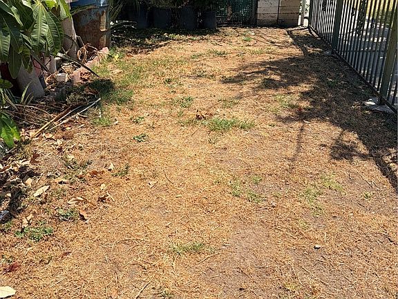 5th image of 1746 Jackson Ave #A/b