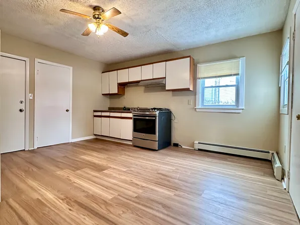 37 Fairmont Ave #3, New Haven, CT 06513