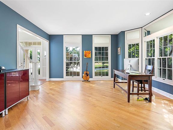 Den or office area directly off the front foyer