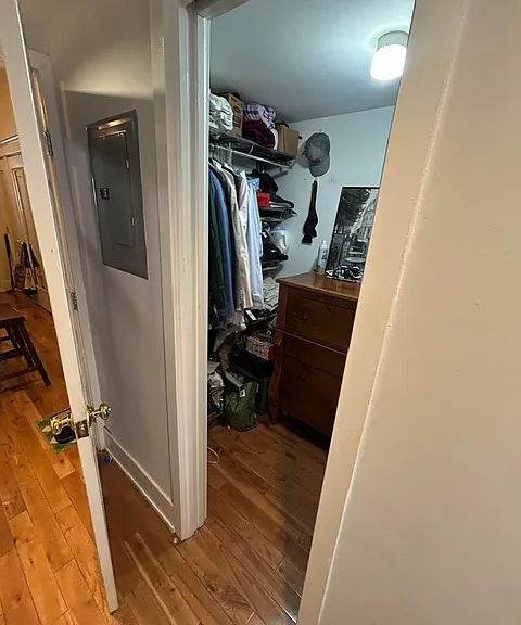2131 Locust St #1W — Photo 10