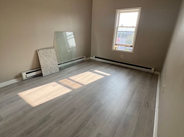 206 S Main St UNIT A