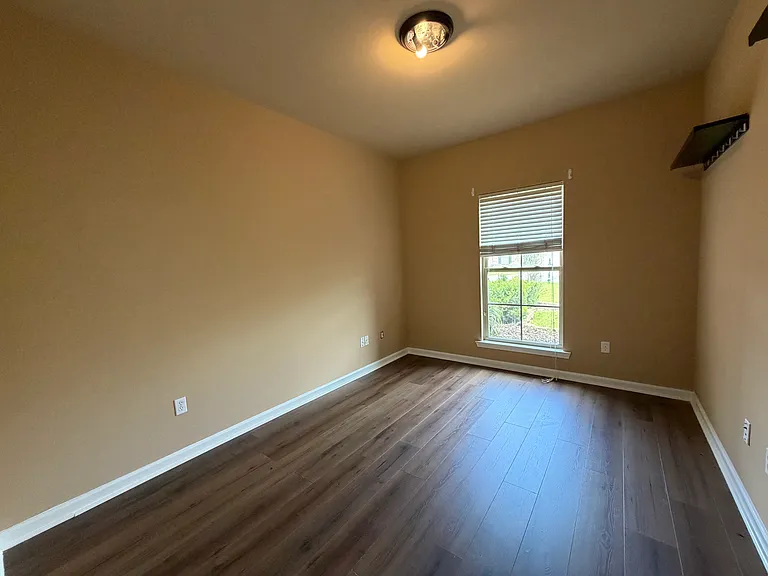 17091 Jamestowne Dr — Photo 14