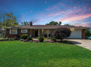 7373 Elkwood Dr, West Chester, OH 45069