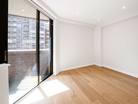4th image of 233 E 86th St APT 8A