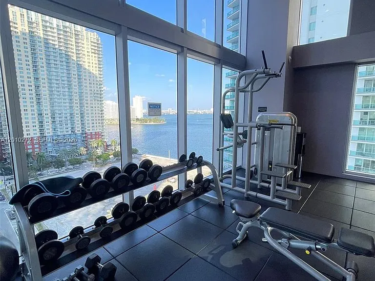 1300 Brickell Bay Dr #3400 — Photo 33