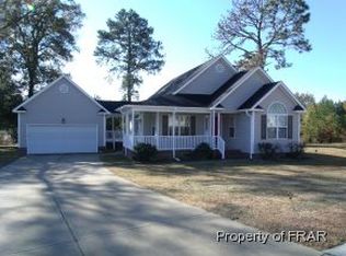 112 Markus Place Dr, Raeford, NC 28376