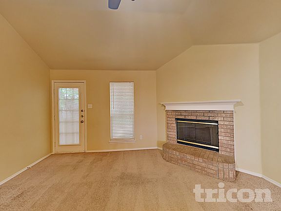 2nd image of 532 Caravan Dr