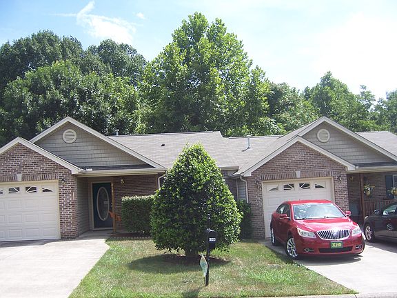 2nd image of 8144 Pepperdine Way