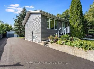 1015 Lebanon Dr, Innisfil, ON L9S 2B7