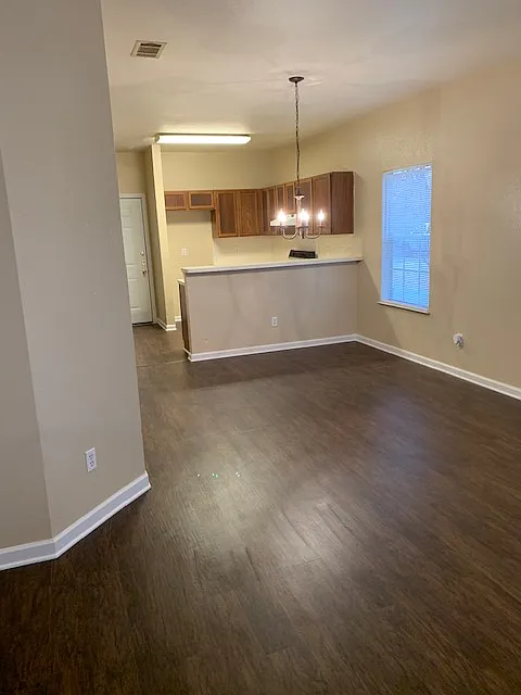 3003 Whisper Oaks Ln — Photo 3
