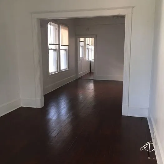 136 King St #A — Photo 1