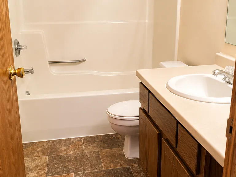 Tennyson Heights Apartments — Photo 11