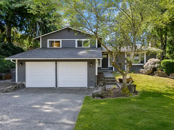 8015 NE 121st St, Kirkland, WA 98034