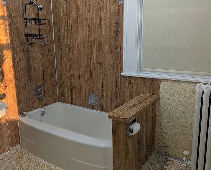141 S Poplar St #0 — Photo 8