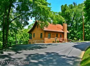 1227 Village Rd, Murphy, NC 28906