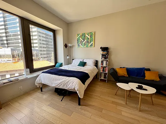 Rented by Evans Real Estate | media 2